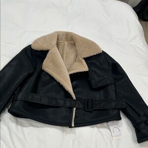 Commense Black Leather Jacket with Cream Shearling Collar